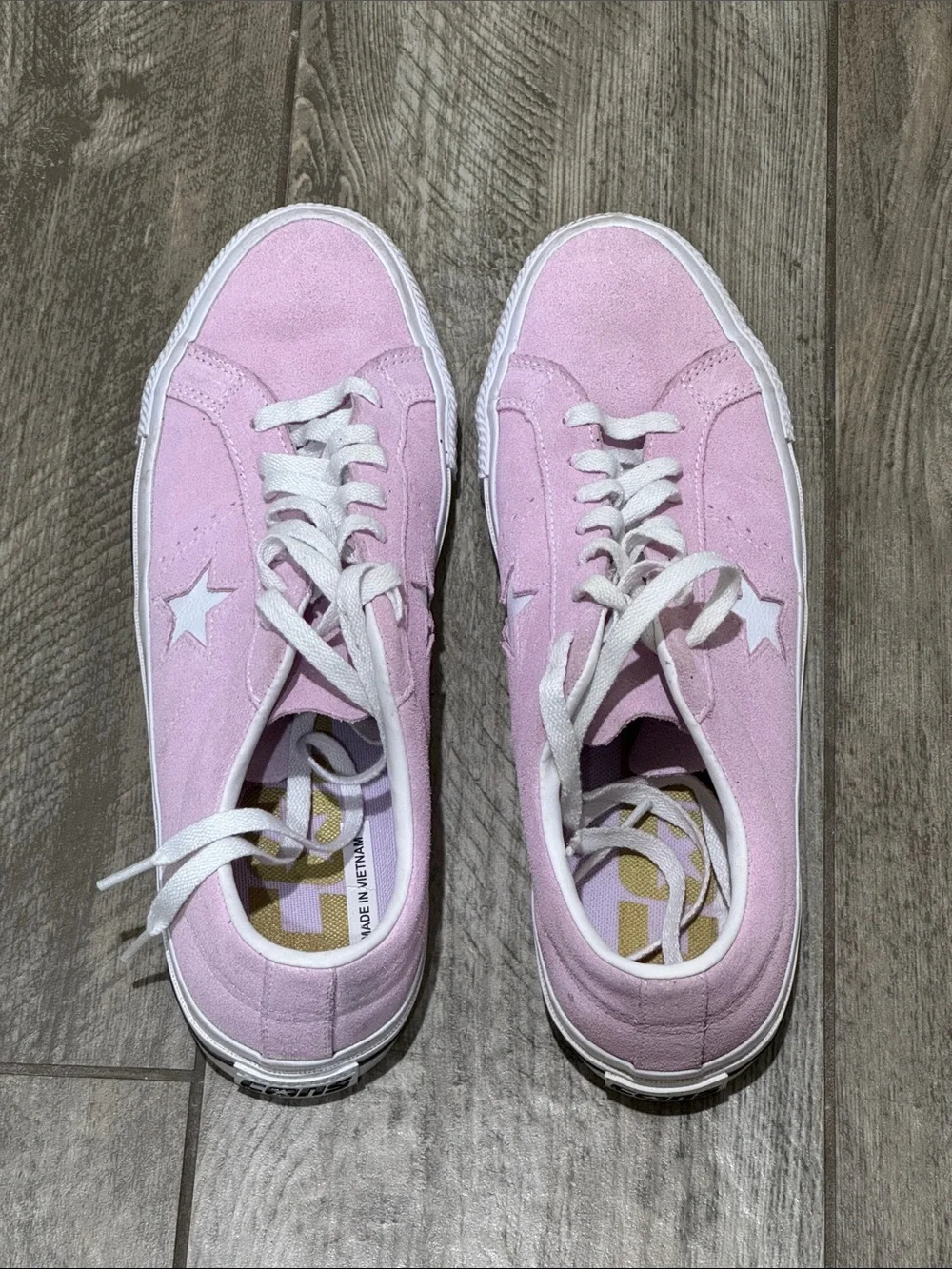 Converse soft pink